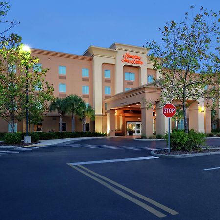 Hampton Inn & Suites Порт Ричи Екстериор снимка