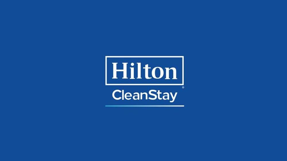Hampton Inn & Suites Порт Ричи Екстериор снимка