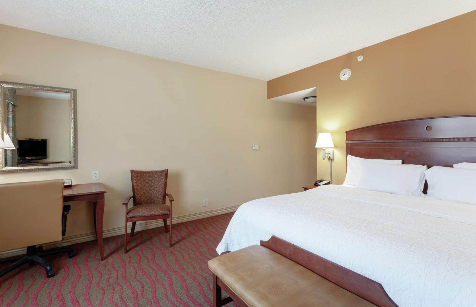 Hampton Inn & Suites Порт Ричи Екстериор снимка