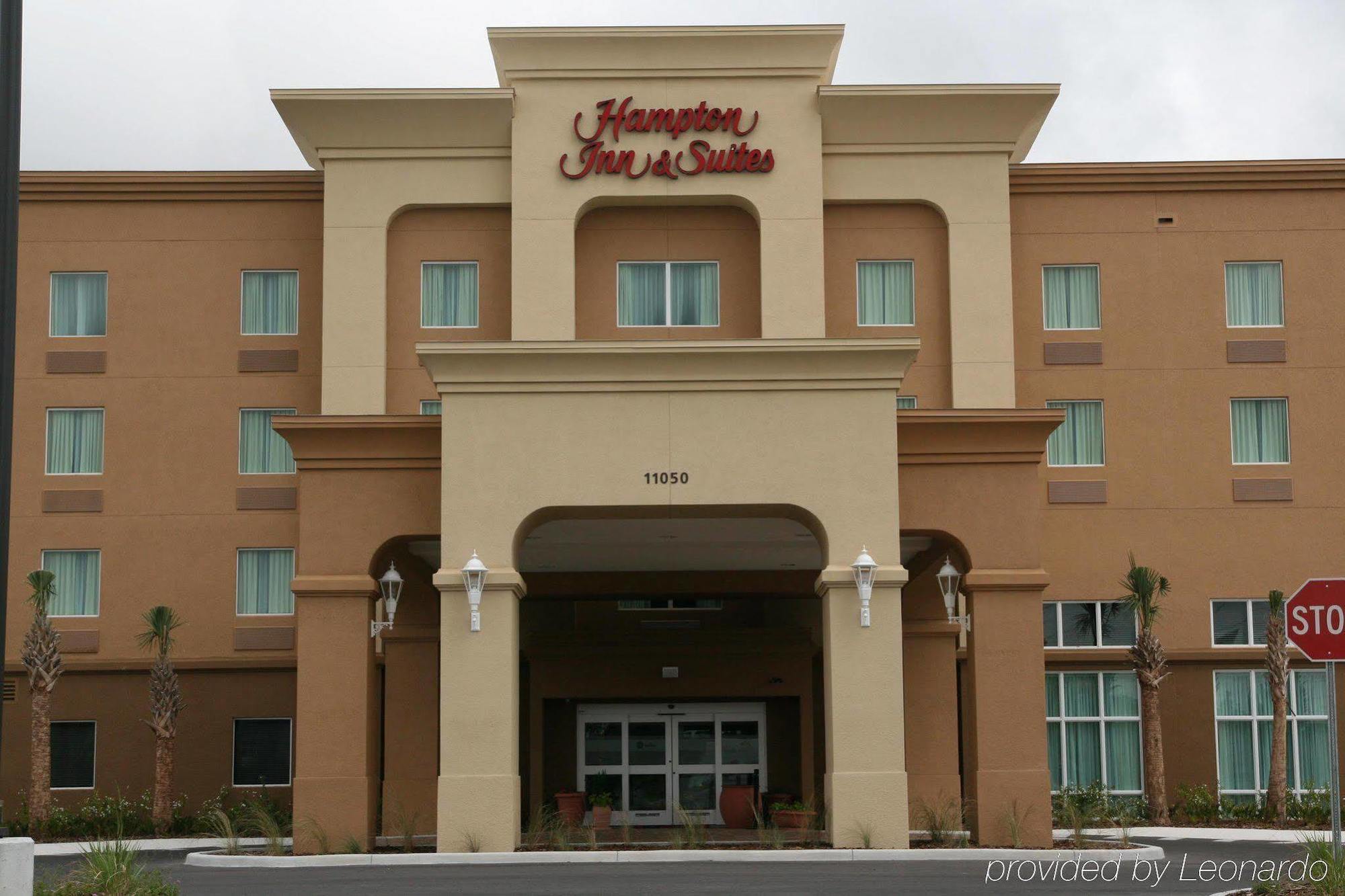 Hampton Inn & Suites Порт Ричи Екстериор снимка
