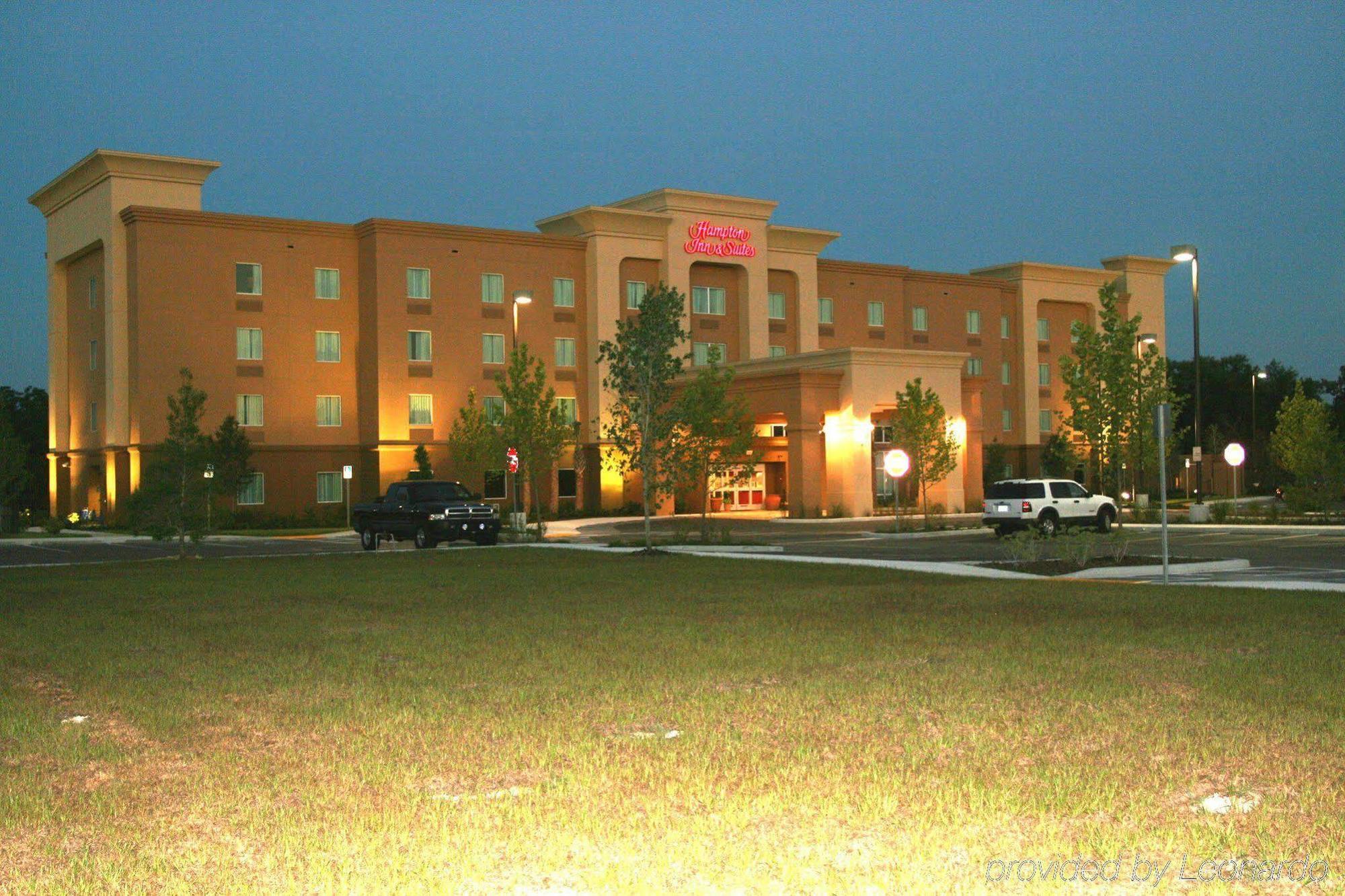 Hampton Inn & Suites Порт Ричи Екстериор снимка