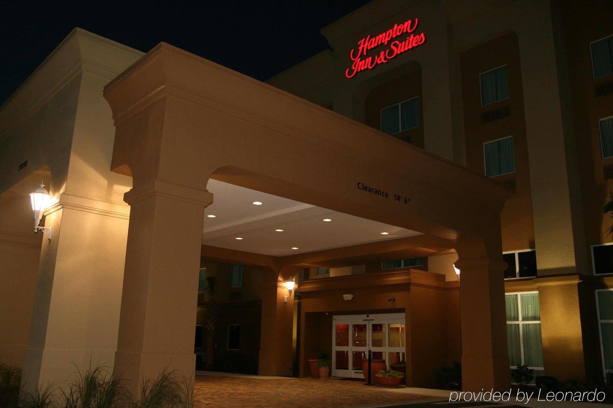 Hampton Inn & Suites Порт Ричи Екстериор снимка