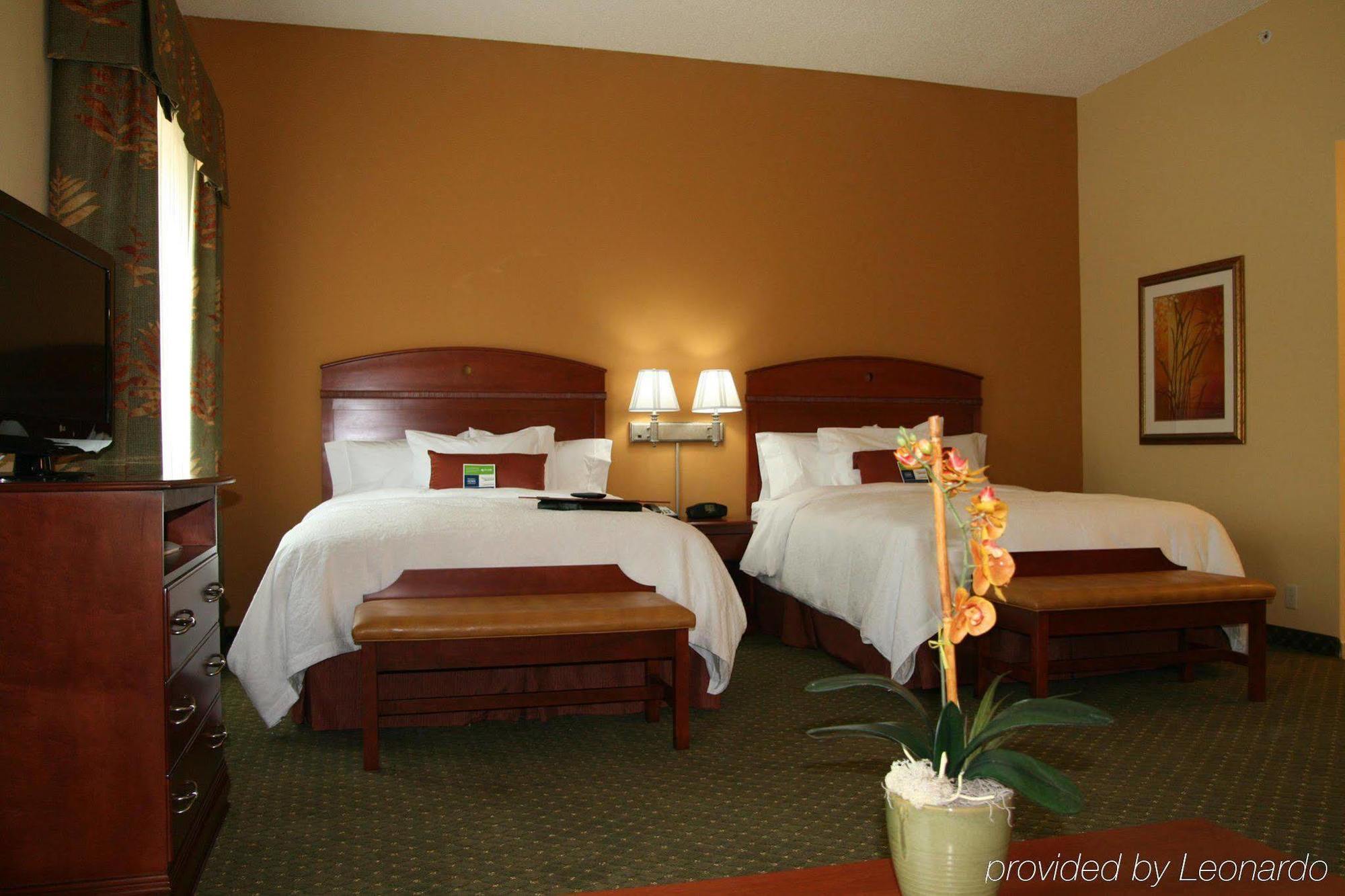 Hampton Inn & Suites Порт Ричи Екстериор снимка